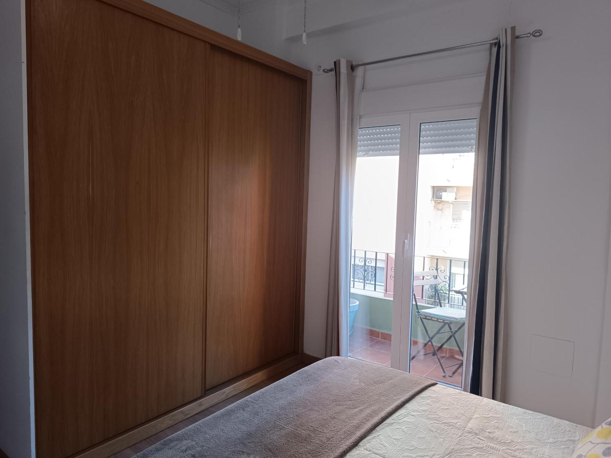 Apartment Confortable * La Marina De