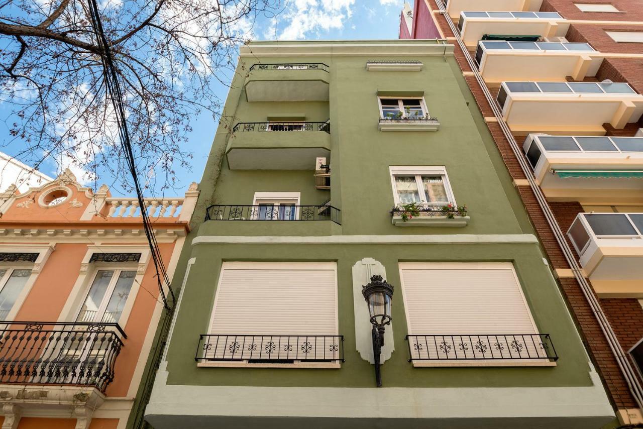 Confortable * La Marina De Apartment